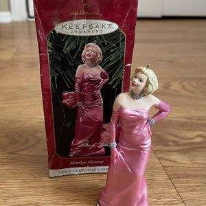 6/$20 Hallmark Marilyn Monroe Keepsake Ornament, Dated 1997